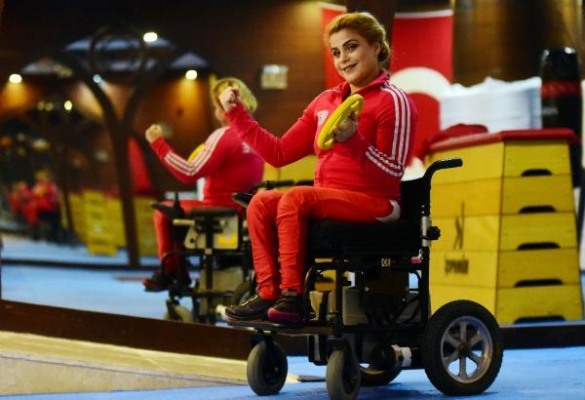 Nazmiye Muratlı: 3 dünya, 3 olimpiyat şampiyonu olursam veda edebilirim Nazmiye Muratlı: 3 dünya, 3 olimpiyat şampiyonu olursam veda edebilirim