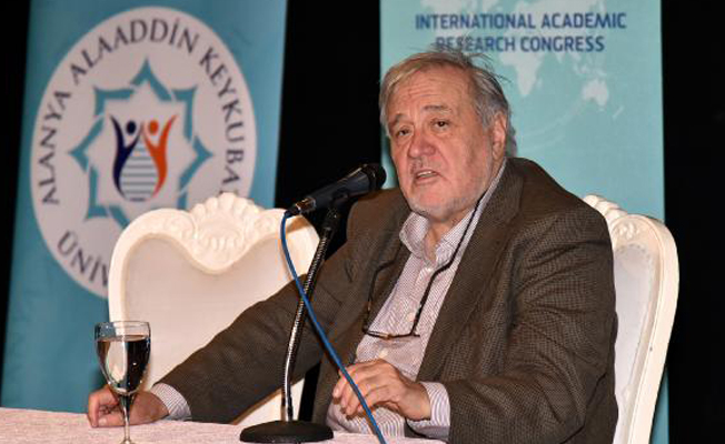 Prof. Dr. İlber Ortaylı: Irak diye bir memleket yok Prof. Dr. İlber Ortaylı: Irak diye bir memleket yok
