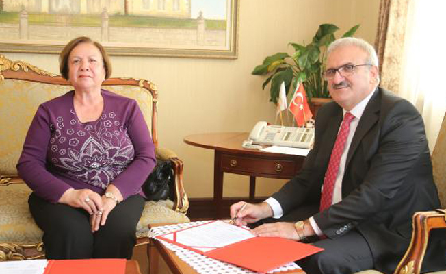 Valinin sesini taklit ederek hayırseveri dolandırmak istediler Valinin sesini taklit ederek hayırseveri dolandırmak istediler
