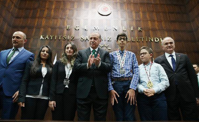 Cumhurbaşkanı, Antalya'nın mucit çocuklarını kutladı