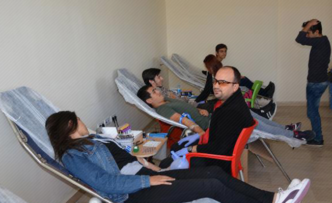 Korkuteli MYO'da kan bağışı