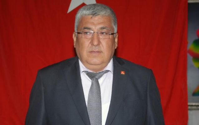 CHP ilçe başkanına bıçaklı saldırı girişimi CHP ilçe başkanına bıçaklı saldırı girişimi