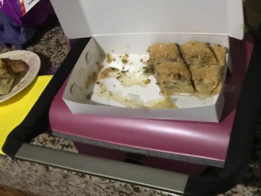 Kayınpederini baklavayla zehirledi! Kayınpederini baklavayla zehirledi!