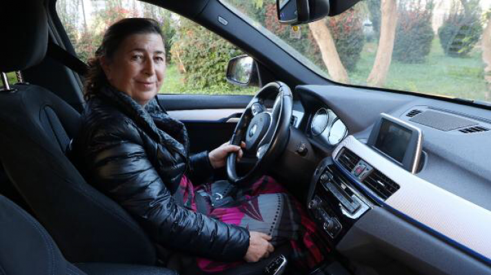 Kadın taksi şoföründen 'satırlı saldırı' iddiası