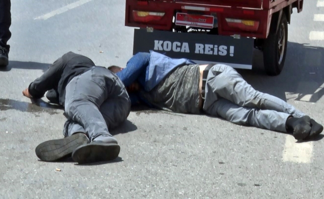 Çocukların kavgasına aileler karıştı: 2 yaralı Çocukların kavgasına aileler karıştı: 2 yaralı