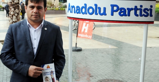 Çarşaflı eylemci Anadolu Partisi'nden aday