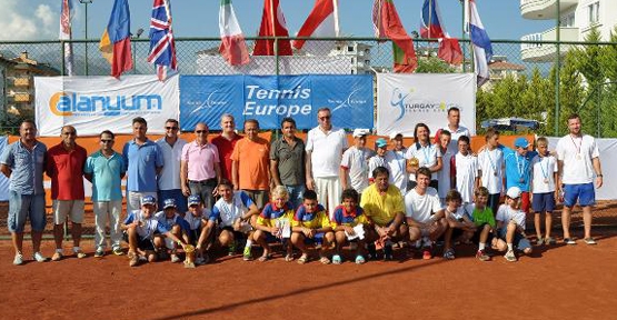 12 yaş erkekler Avrupa tenis finalleri sona erdi