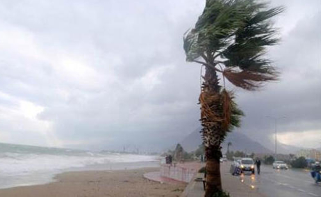 Meteoroloji'den Antalya için fırtına uyarısı