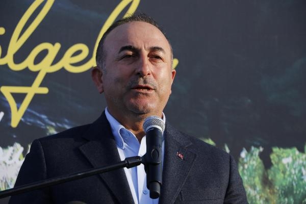 Çavuşoğlu’ndan otelciler ve tur şirketlerine ‘kriz’ eleştirisi