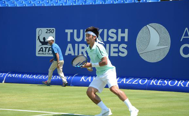 Son şampiyon Antalya Open'dan elendi