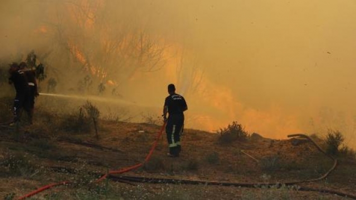 AKSU'DA SERALAR YANDI