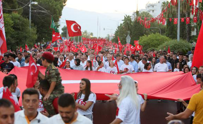Antalya'da 'Milli Birlik Yürüyüşü'