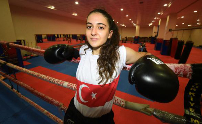 Ayşin'in hedefi dünya şampiyonluğu