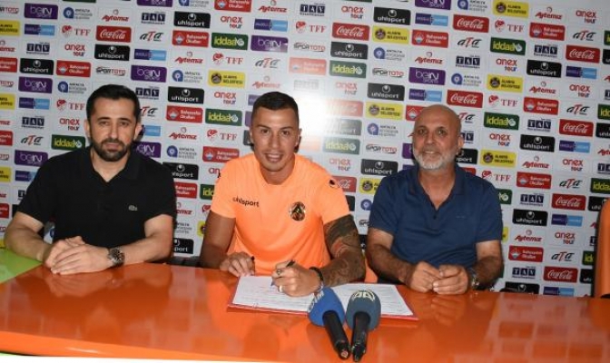 Emre Güral Aytemiz Alanyaspor'da