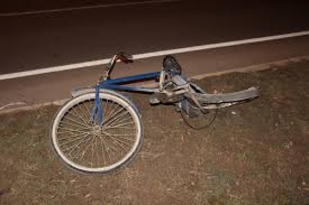 Antalya'da otomobil ile bisiklet çarpıştı: 2 ölü