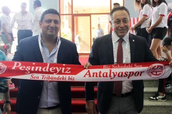 Antalyaspor'da dernek başkanı Ali Şafak Öztürk oldu