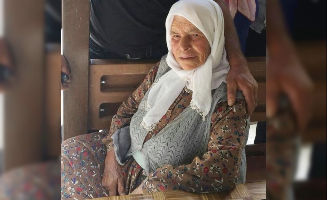 102 yaşındaki kadın kanepeden düşerek öldü