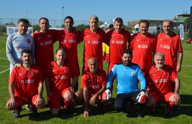 Parlamentolar Arası Futbol Turnuvası başladı