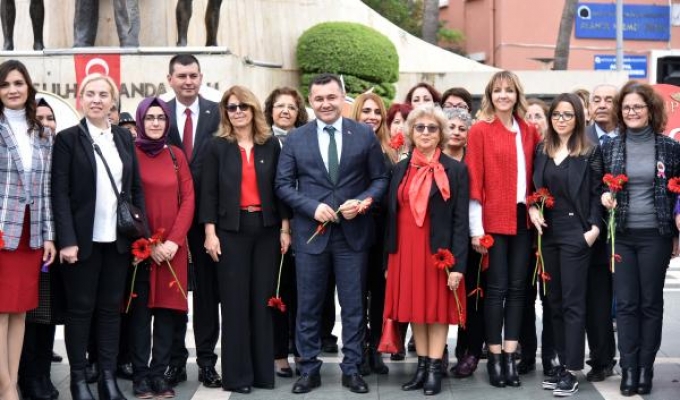 Alanya'da Kadın Hakları Günü kutlandı