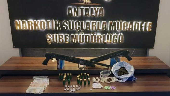 Antalya'da uyuşturucu operasyonları
