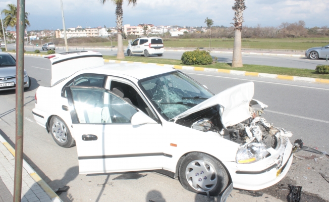 Antalya’da trafik kazası: 2 yaralı