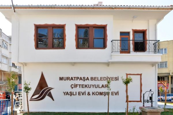 Muratpaşa'dan yaşlı evi projesi