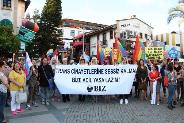 Trans birey cinayeti protesto edildi