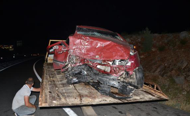 Akseki'de trafik kazası: 5 yaralı