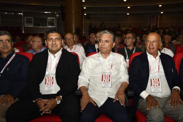 Öztürk: Aatif'ı eşi ikna etti