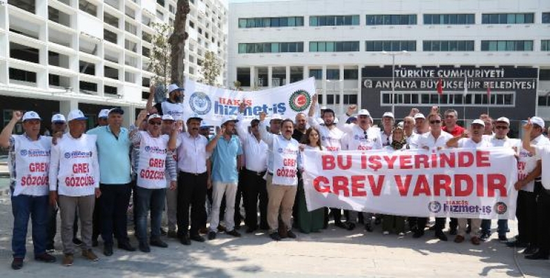 Hizmet-İş Sendikası, Büyükşehir'deki grevini sürdürüyor