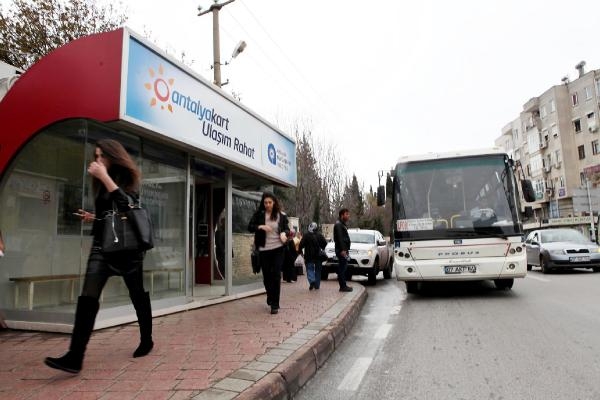 Klimalı duraklar kaldırılmayacak