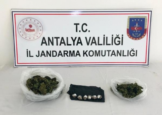 Ağılda ele geçen uyuşturucuya 2 tutuklama