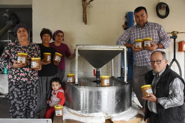 2 asırlık değirmende doğal tahin üretiliyor