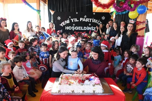 Minikler 2020'ye 'merhaba' dedi
