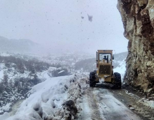 Alanya ve Demre'de yollar açılıyor