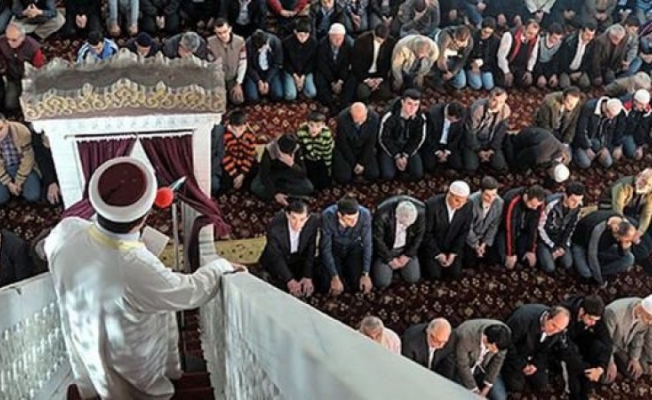 Cuma hutbesinde 'koronavirüs' uyarısı Cuma hutbesinde 'koronavirüs' uyarısı