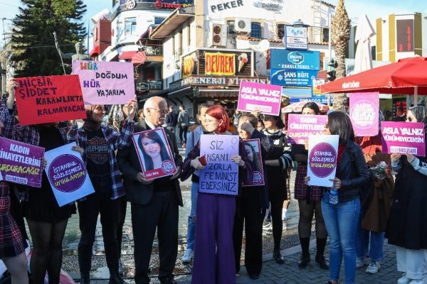 'Feminist Gece Yürüyüşü'ne izin yok