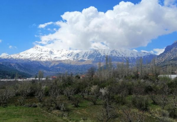 17 yıl sonra nisanda kar yağdı