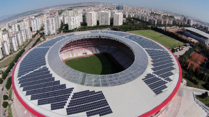 Antalya dünyadaki lig maçlarına talip