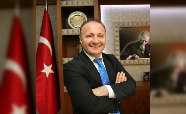 Rektör Ferdi Tayfur'u tedavi için Antalya'ya davet etti!