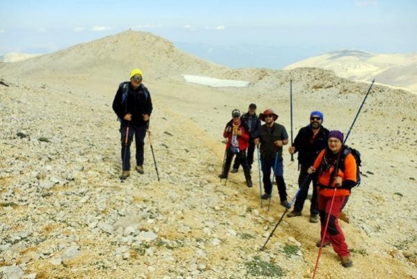 Kızlarsivrisi'nde serinlediler