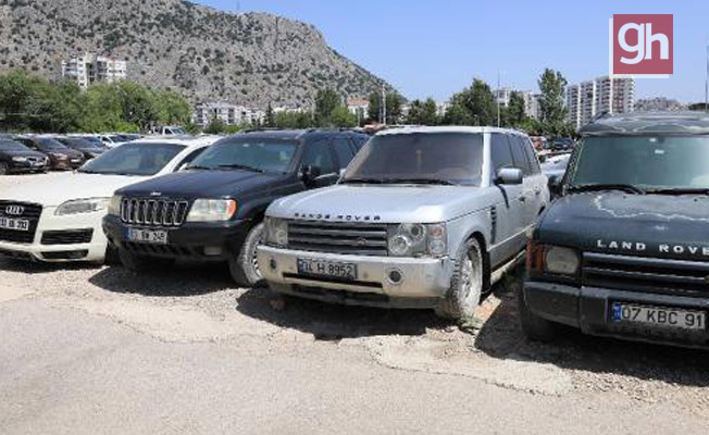 Uyanık borçlular, milyonluk araçları otoparklarda çürütüyor!