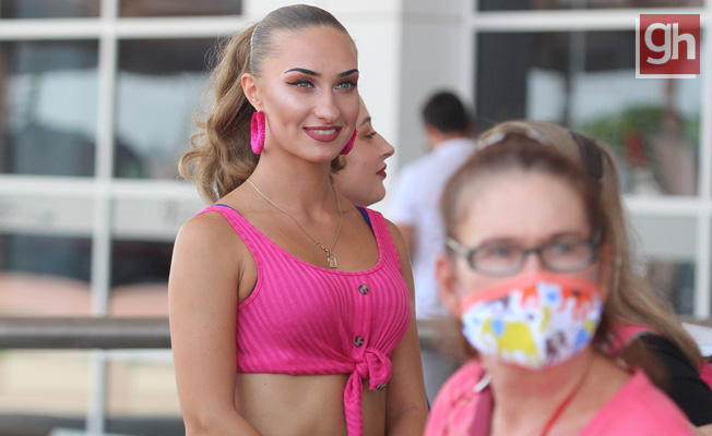 Antalya'ya Rus turist akını Antalya'ya Rus turist akını