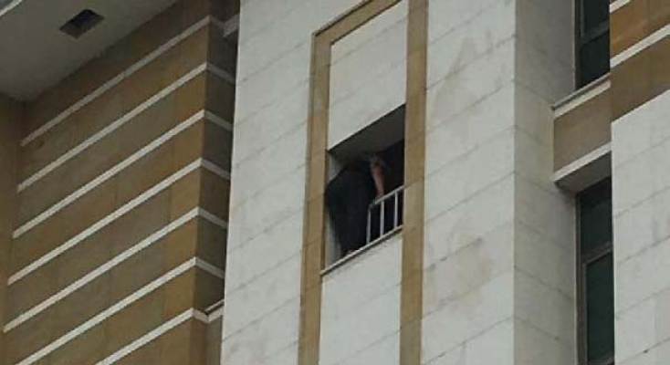 Antalya Adliye binasında intihar girişimi