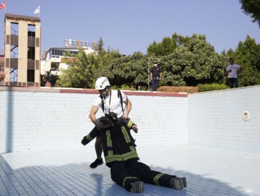 Antalya İtfaiyesi'ne 100 yeni itfaiye eri katılıyor 