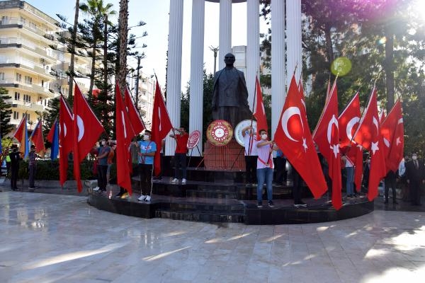 Kumluca'da Cumhuriyet Bayramı kutlandı