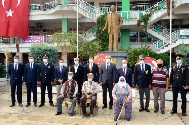 Serik'te Cumhuriyet coşkusu