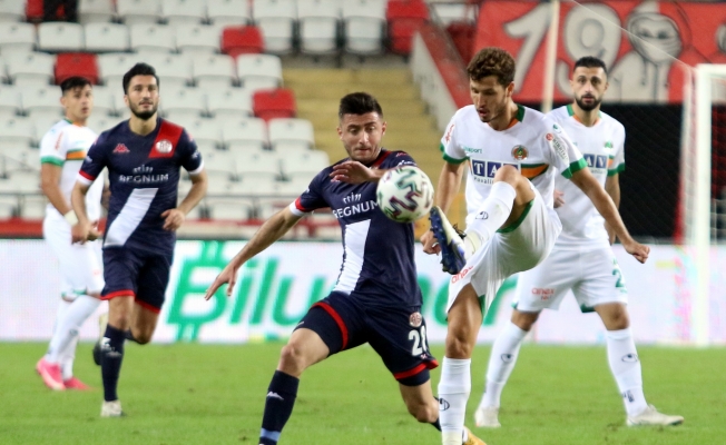 Süper Lig: Fraport TAV Antalyaspor: 0 - Aytemiz Alanyaspor: 2