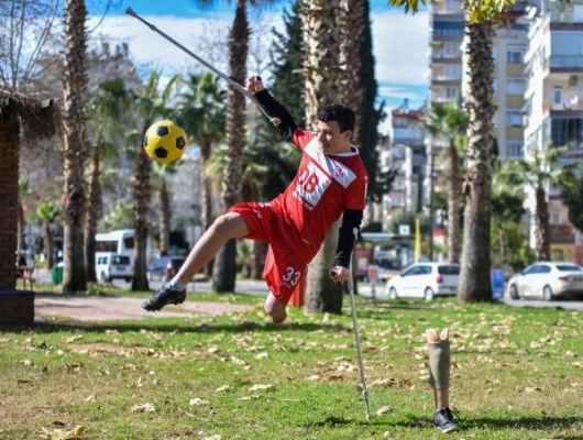 Ampute futbolun genç yıldızının transfer heyecanı