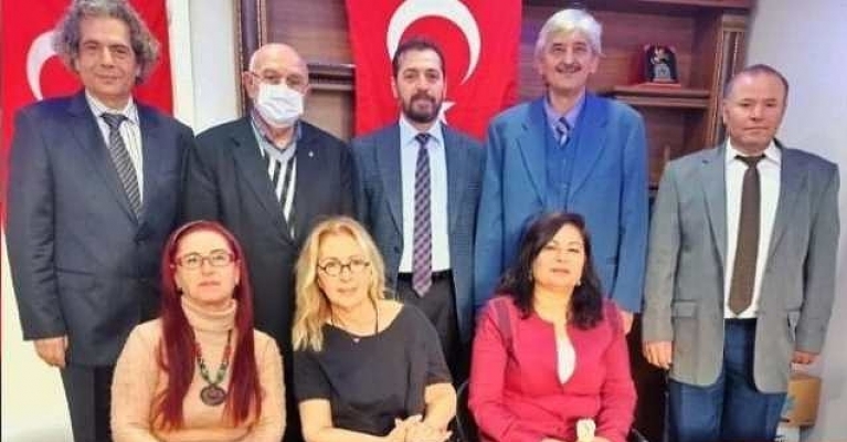 Halk Kürsüleri Dernekleşti